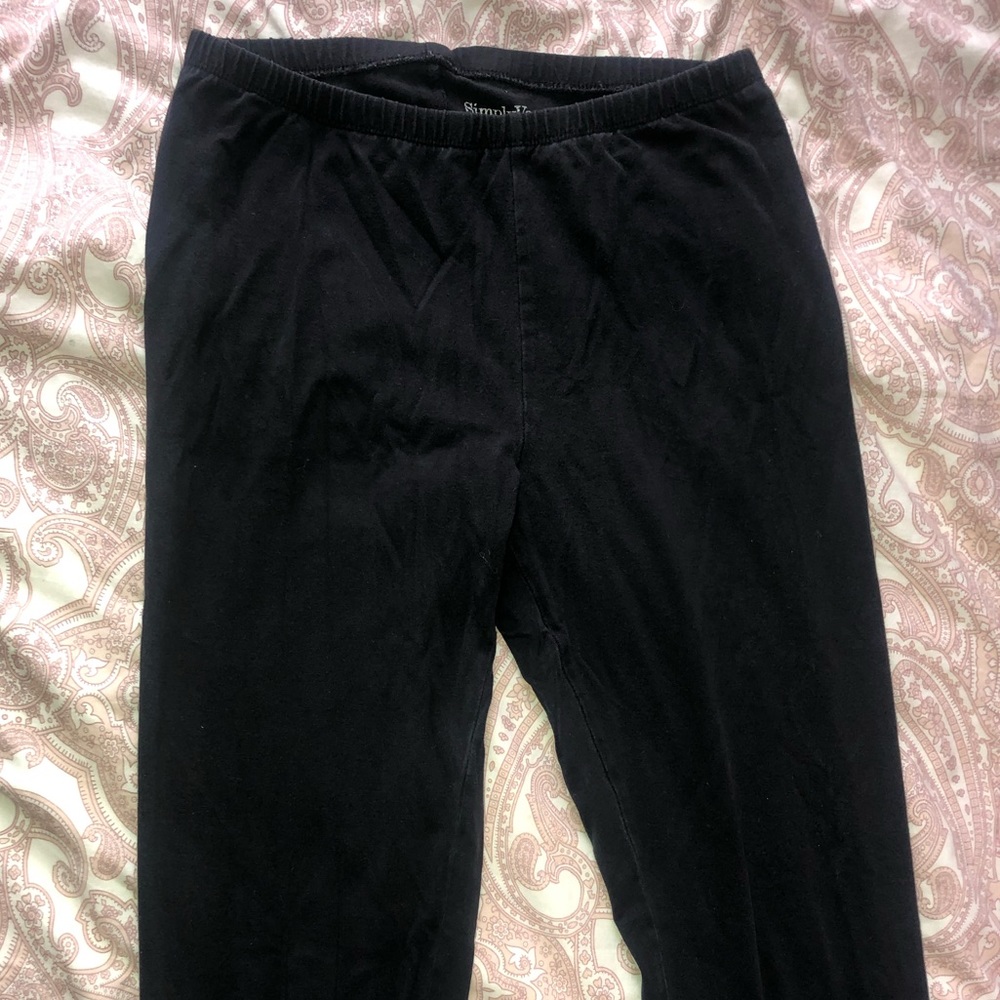 Vera Wang black leggings